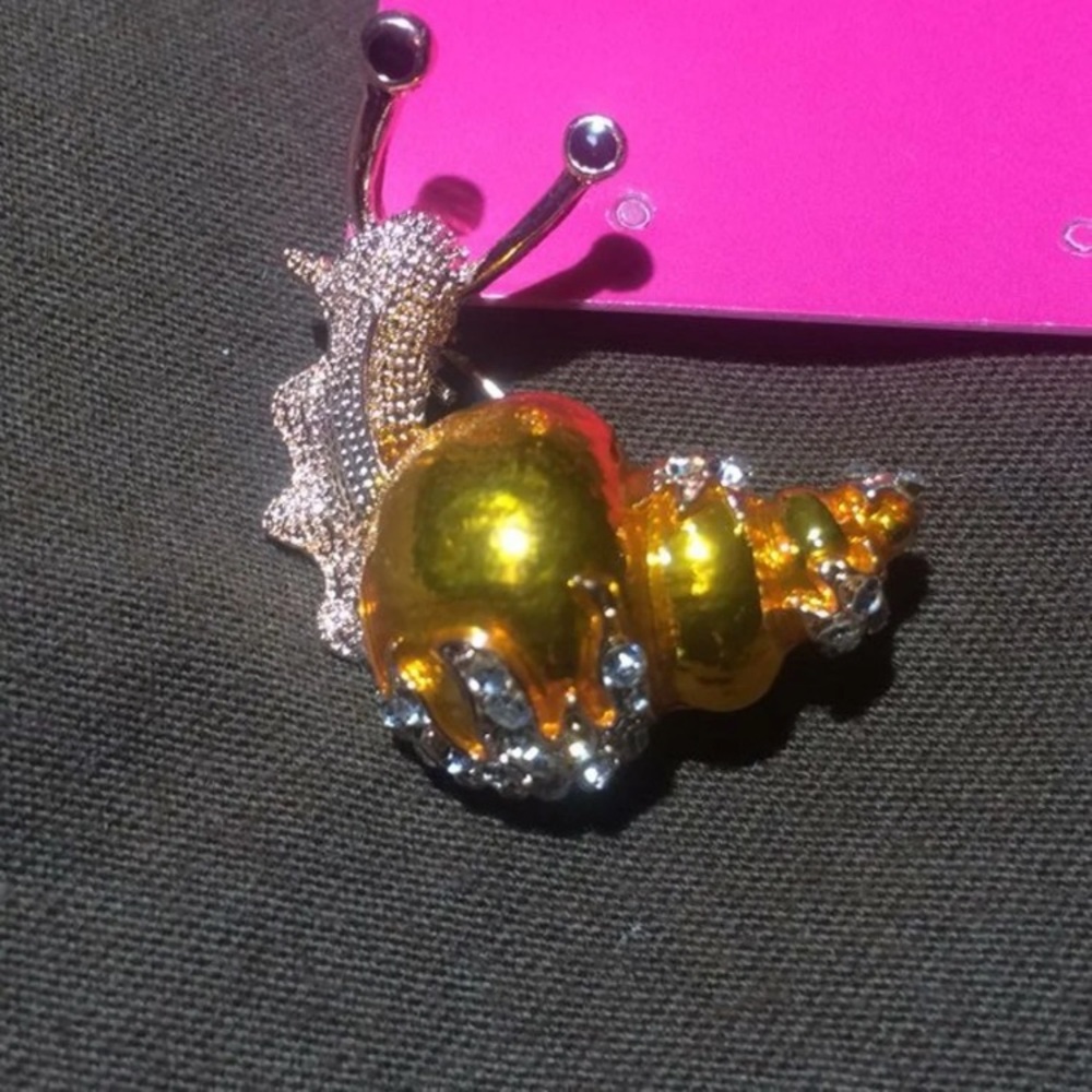 Rhinestone Bling Snail Brooch Pin